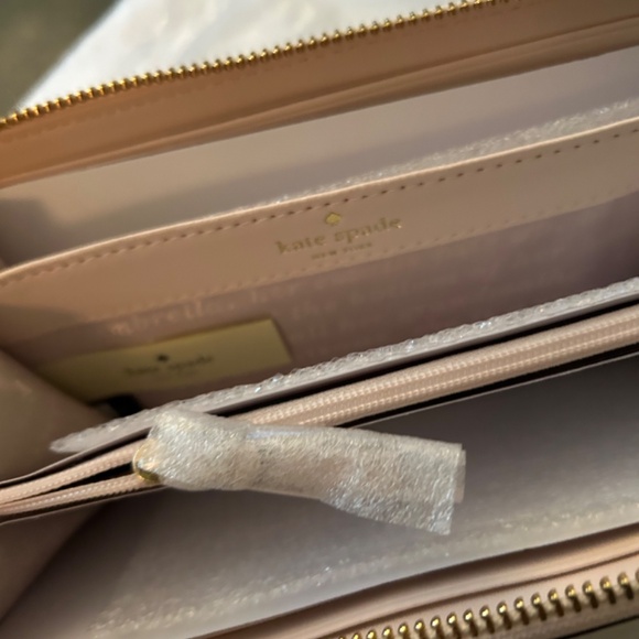 Kate Spade Cameron Street Lacey Wallet - Picture 2 of 4